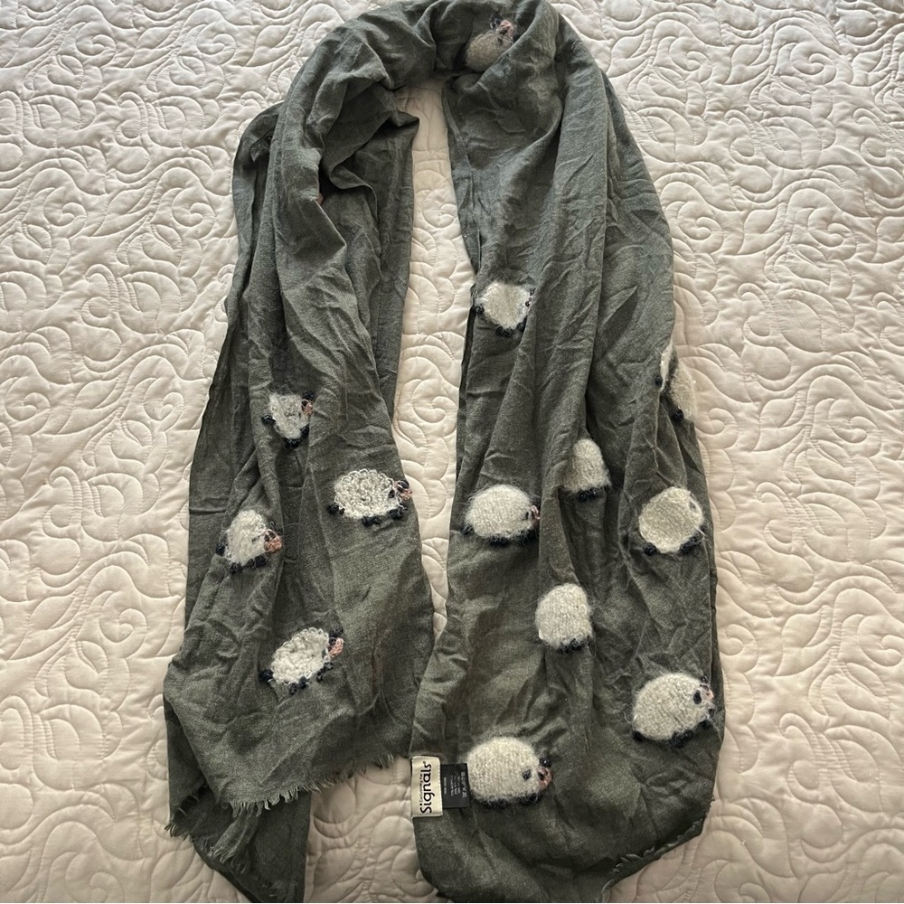Signals Rectangle Scarf Wool Blend Lambs Sheep Brown White